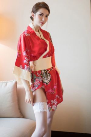 小镇20路售票员尺寸_BD国语完整在线观看