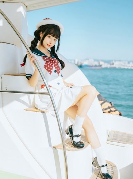 大胸美女脱奶视频大全_高清在线视频观看