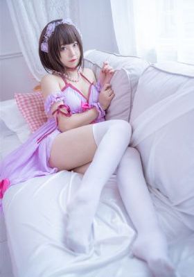 伊人免费在线1_720电影完整版