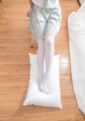 女警被迫张开双腿呻吟高潮软件_高清手机在线观看